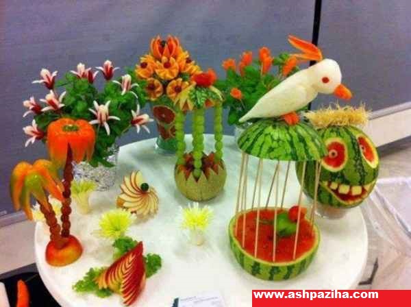 Types - decorated watermelon - and - fruit - especially - Night - of Christmas (2)