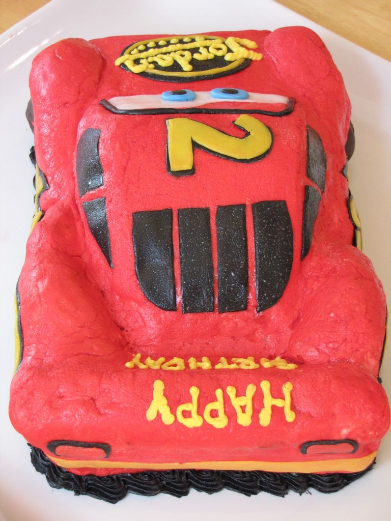 Cakes - Model - Cars - McQueen - Education - Video - decoration